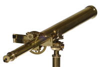 Terrestrial telescope with intermediate micrometer