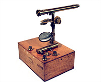 Microscopio acromatico e catadiottrico di Amici per l'Ecole polytechnique di Parigi 1829