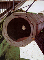 Il tubo di legno a sezione ottagonale del piccolo telescopio newtoniano di Amici